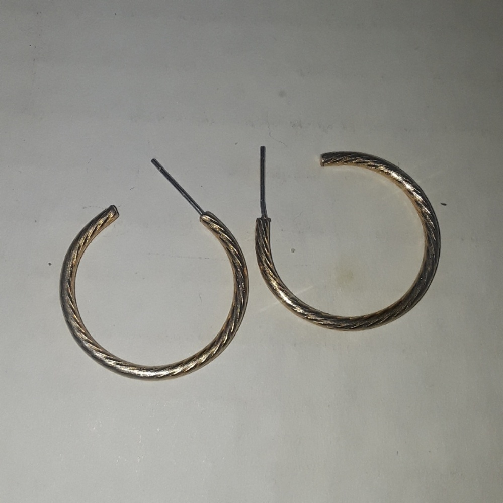 Gold earrings
